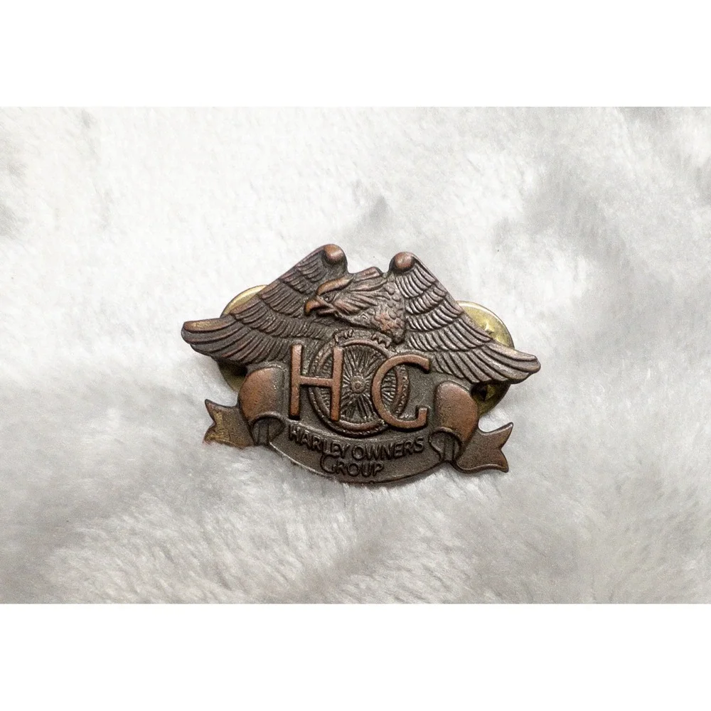 Vintage 1983 Harley Davidson HOG Pin Inaugural Founding Year Brass Eagle 3-Talon